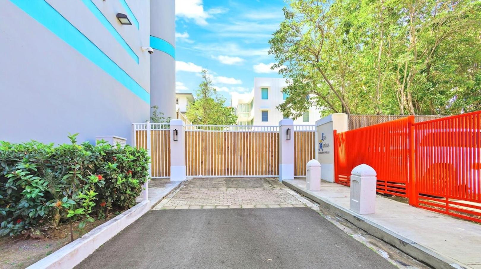 Hidden Gem In Miramar- Power Generator- Parking Apartment San Juan Bagian luar foto