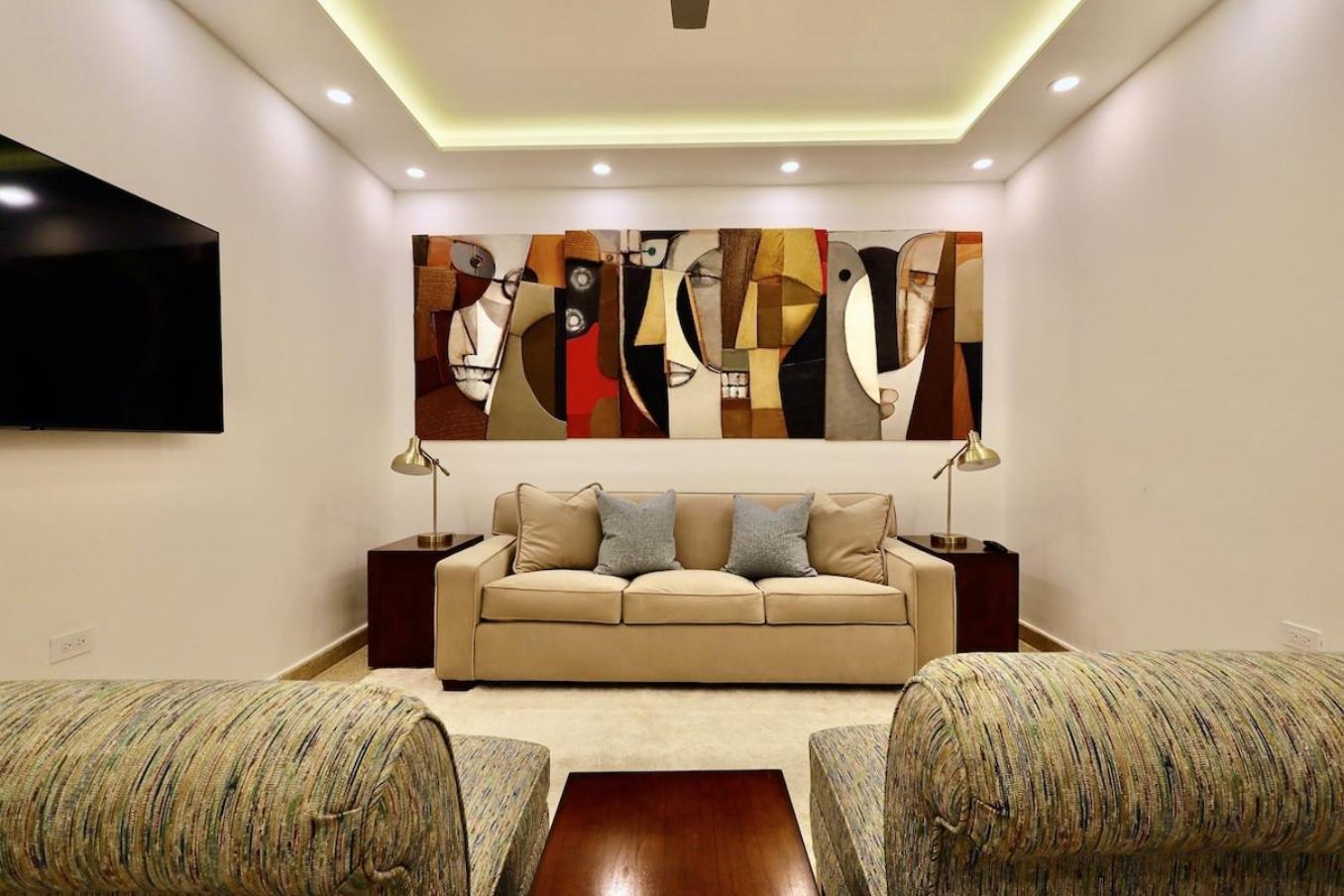 Hidden Gem In Miramar- Power Generator- Parking Apartment San Juan Bagian luar foto